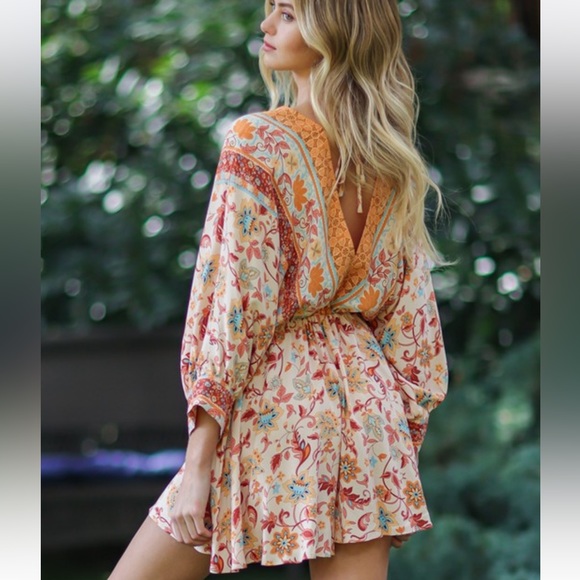 Women’s Tan Print Bohemian Dolman Sleeve Romper - Picture 3 of 3